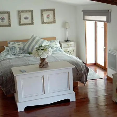 1 Bedroom With Shared Pool Opens Late *